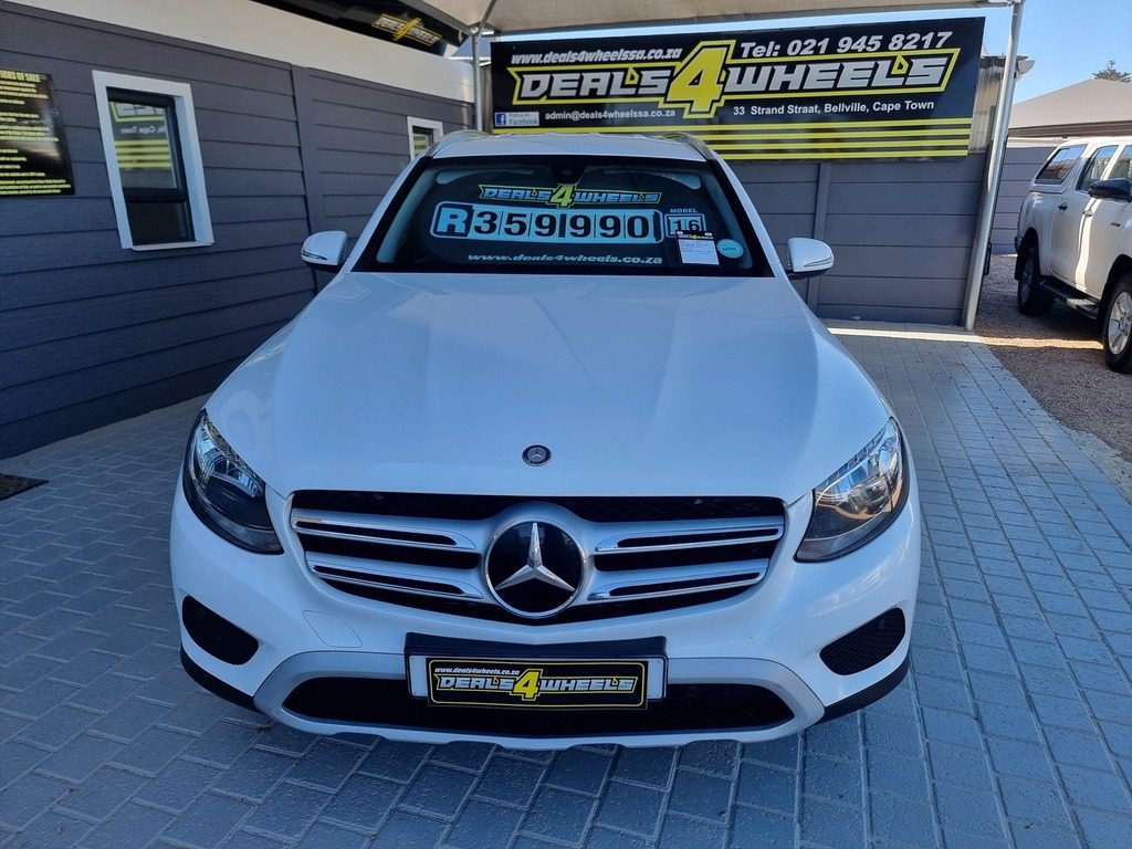 2016 MERCEDES-BENZ GLC 220d