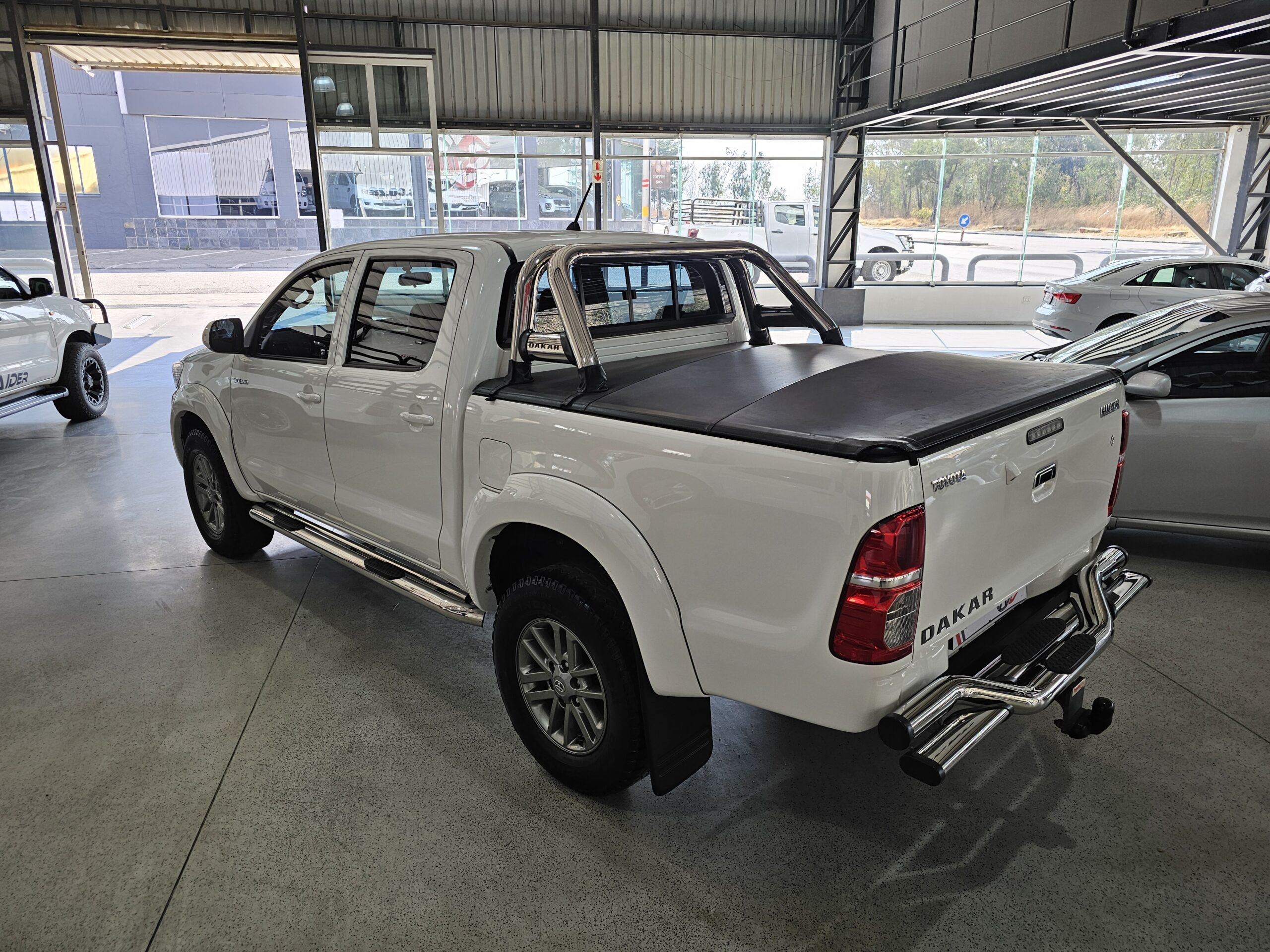 2014 Toyota Hilux 3.0 D-4D D/C Dakar Auto