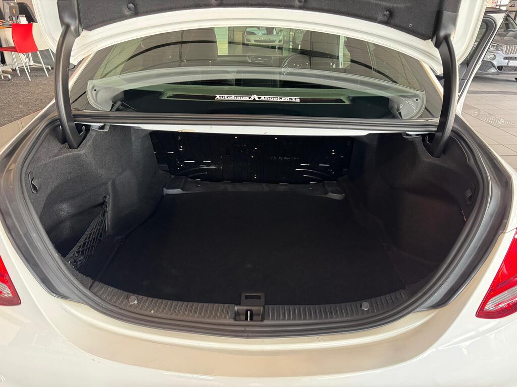 2016 MERCEDES-BENZ C180 A/T