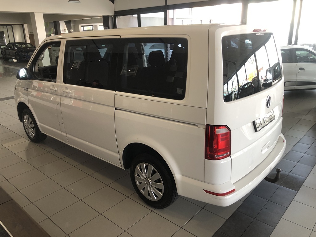 2017 VOLKSWAGEN T6 KOMBI 2.0 TDi (TRENDLINE)