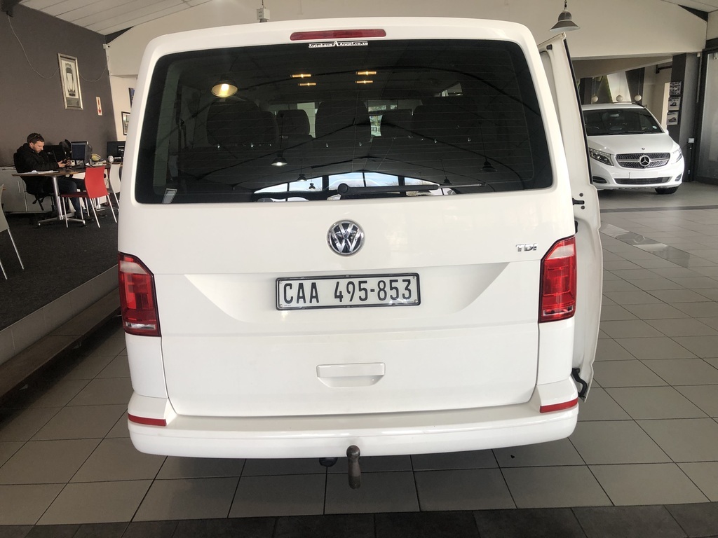 2017 VOLKSWAGEN T6 KOMBI 2.0 TDi (TRENDLINE)