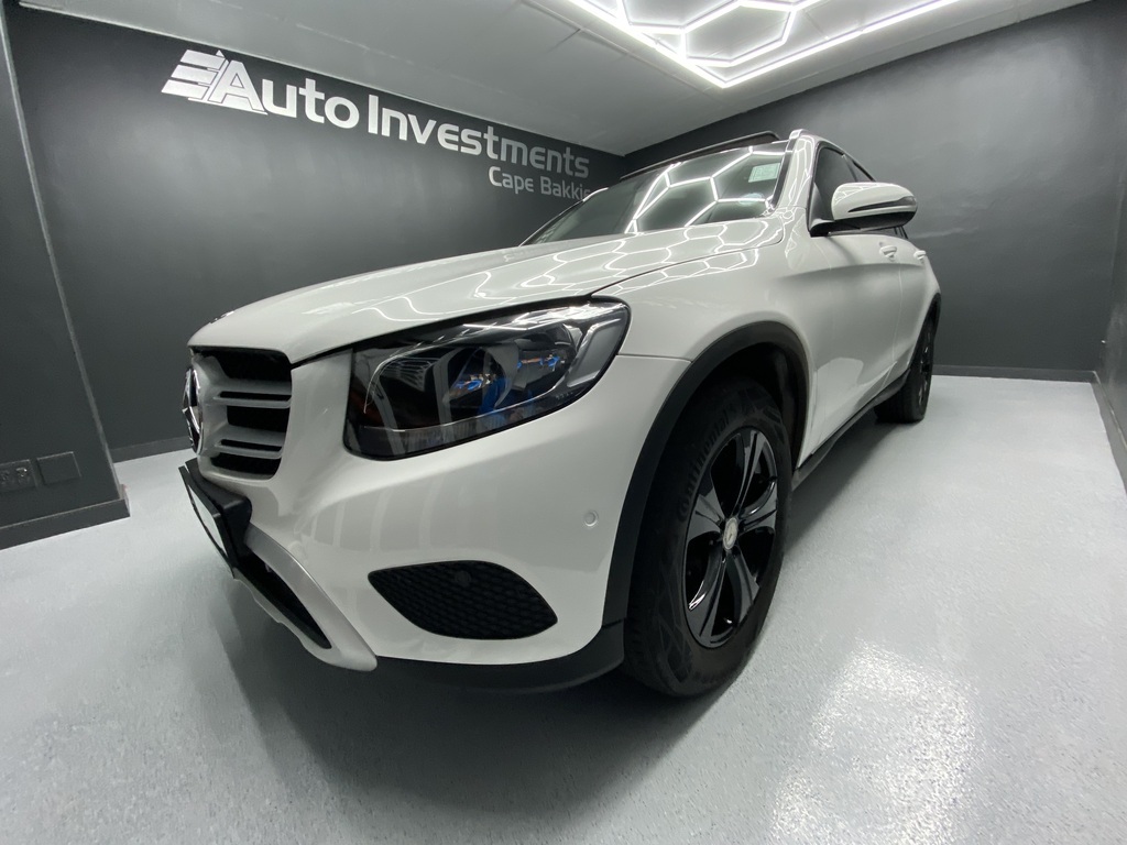 2017 MERCEDES-BENZ GLC 220d