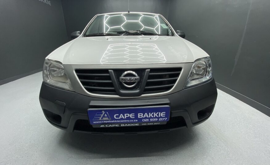 2019 NISSAN NP200 1.6  A/C SAFETY PACK P/U S/C